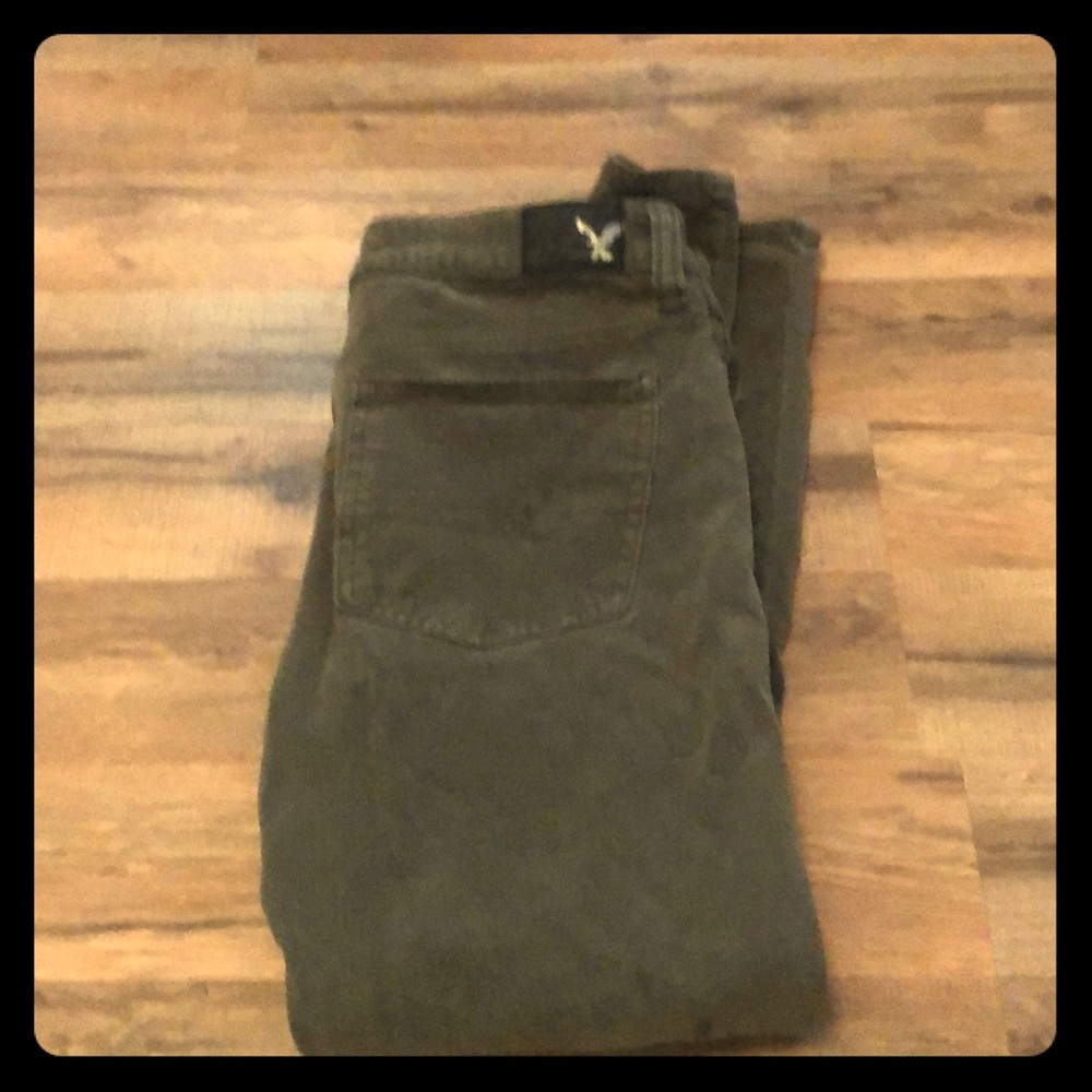 American eagle 360 super stretch green pants.